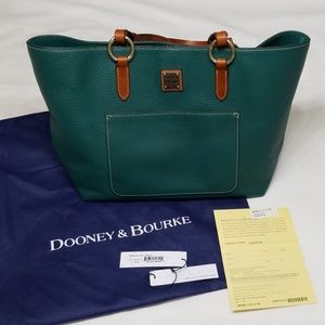 Dooney & Bourke Tammy Tote in Leaf Green